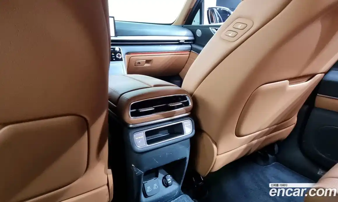 Genesis GV80 2024 2.5 Автомат в Москве № 25162, фото 13