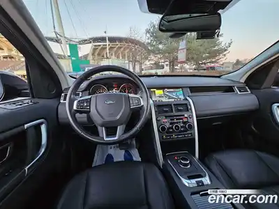 Land Rover Discovery Sport 2017 2.0 Автомат в Москве № 253001, миниатюра 8