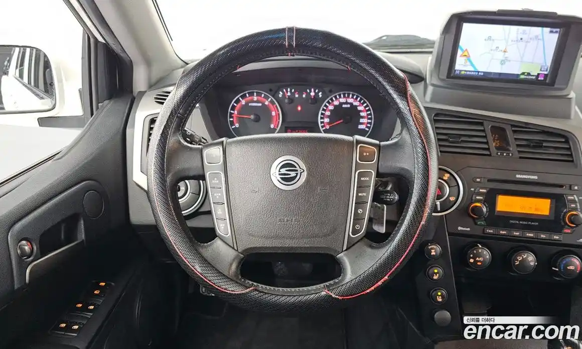 SsangYong Korando 2014 2.0 Автомат в Москве № 25346, фото 9