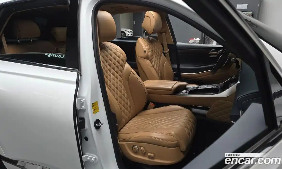 Genesis GV80 2020 2.5 Автомат в Москве № 25454, фото 14