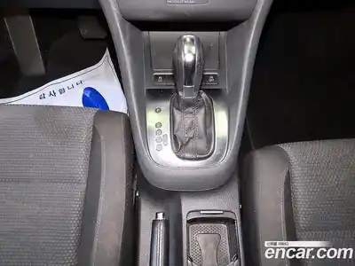 Volkswagen Golf 2012 1.6 Автомат в Москве № 255202, миниатюра 12