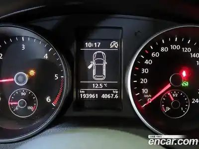 Volkswagen Golf 2012 1.6 Автомат в Москве № 255202, миниатюра 9