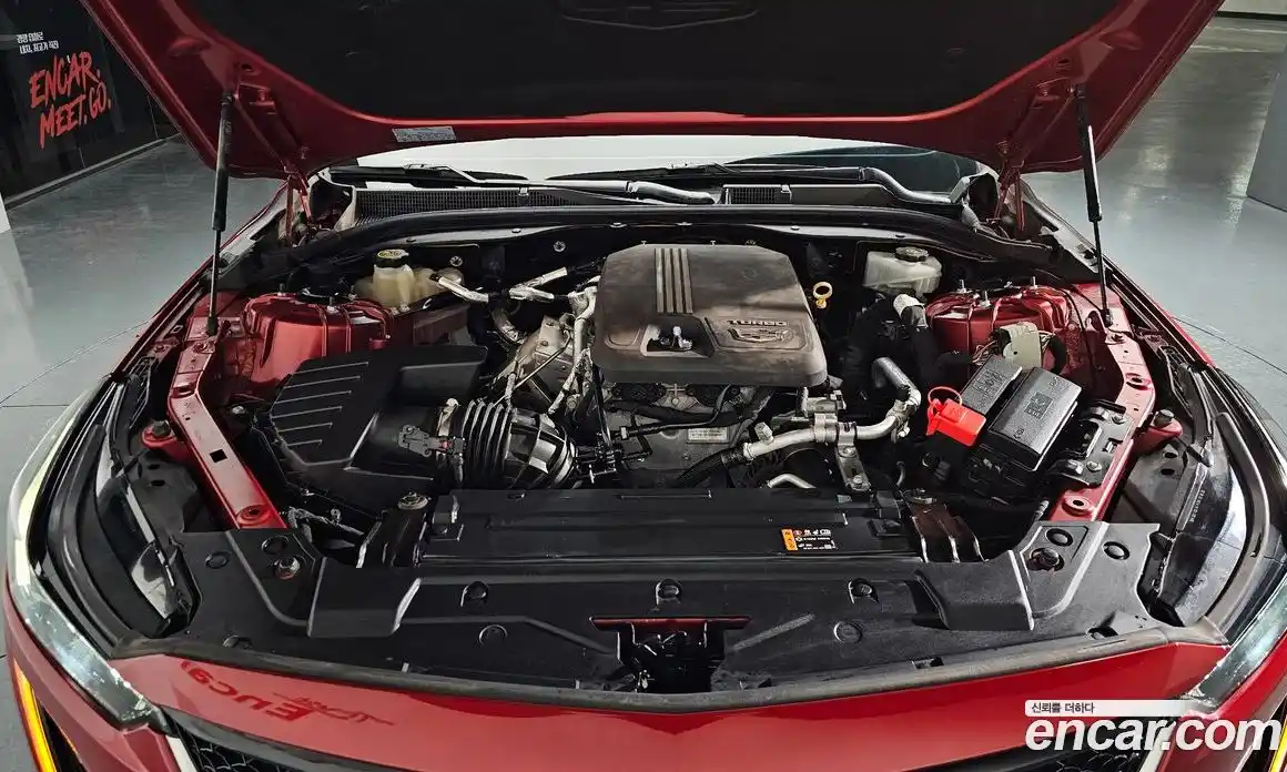 Cadillac CT5 2020 2.0 Автомат в Москве № 256451, фото 17