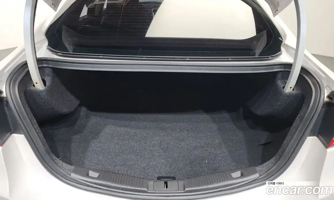 Ford Mondeo 2015 2.0 Автомат в Москве № 257058, фото 7