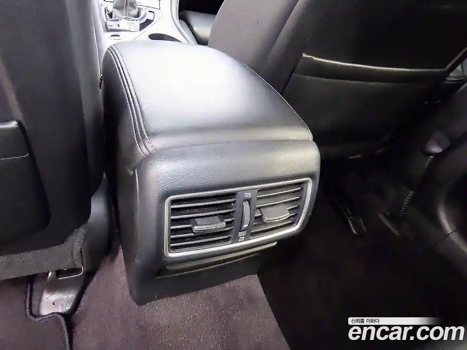 Infiniti Q50 2016 3.5 Автомат в Москве № 258787, фото 17