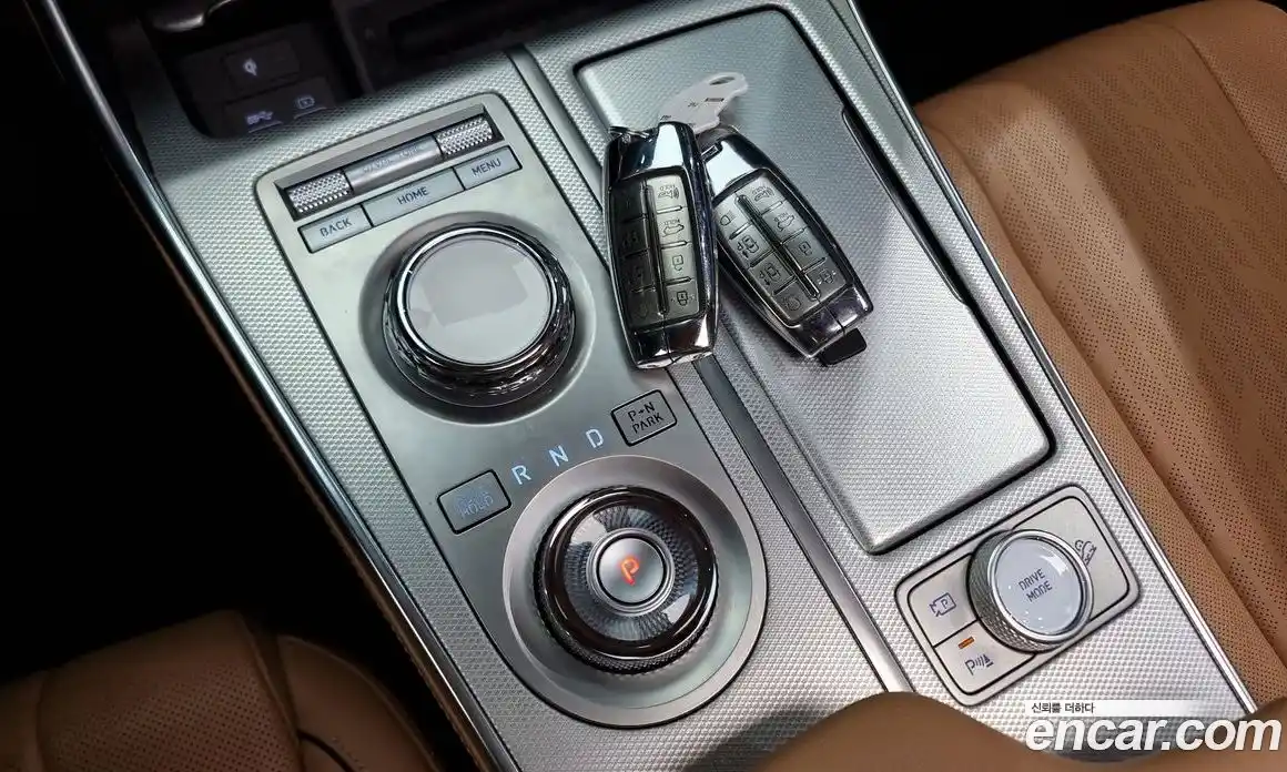 Genesis GV80 2023 2.5 Автомат в Москве № 26165, фото 9