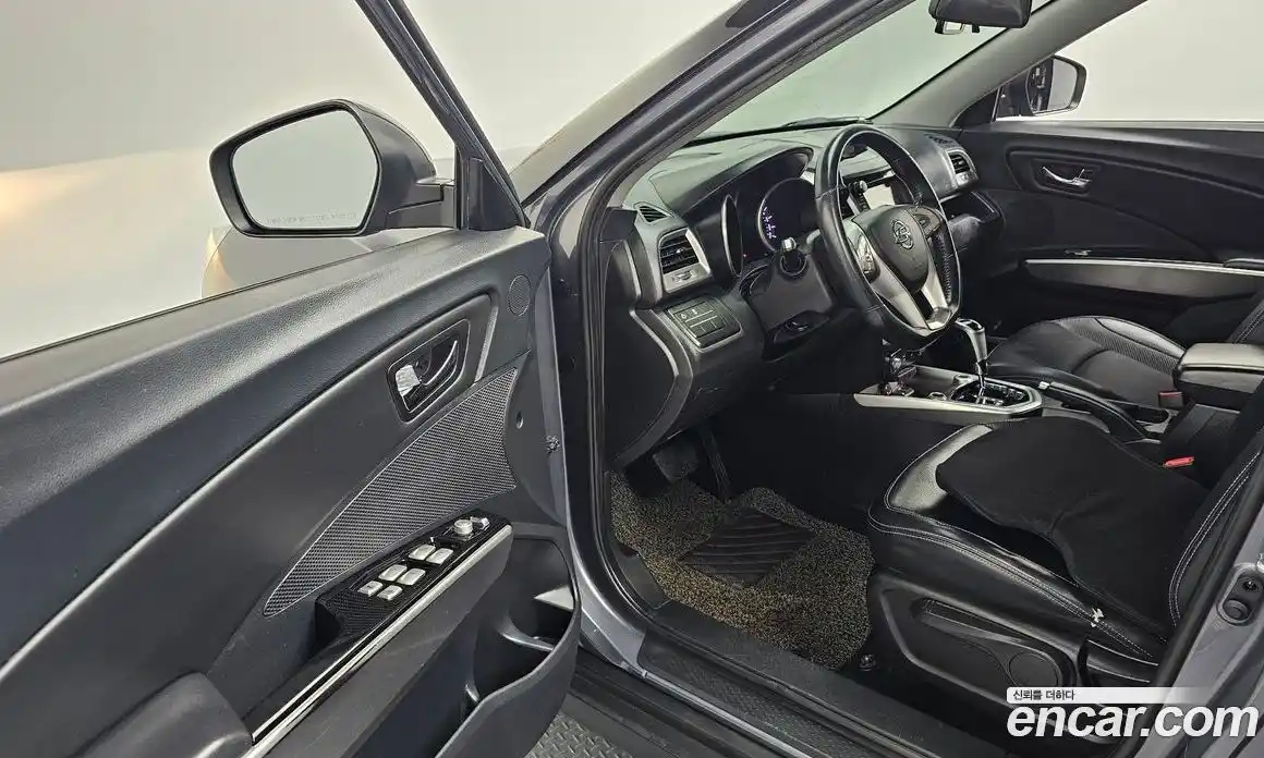 SsangYong TIBOLI 2015 1.6 Автомат в Москве № 26206, фото 7