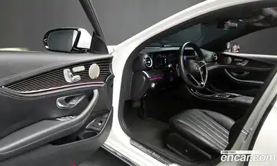 Mercedes-Benz E-Class 2021 3.0 Автомат в Москве № 264352, миниатюра 11