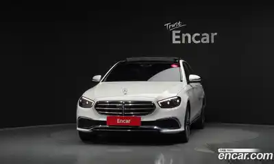 Mercedes-Benz E-Class 2021 3.0 Автомат в Москве № 264352, миниатюра 3