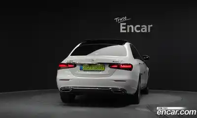 Mercedes-Benz E-Class 2021 3.0 Автомат в Москве № 264352, миниатюра 4