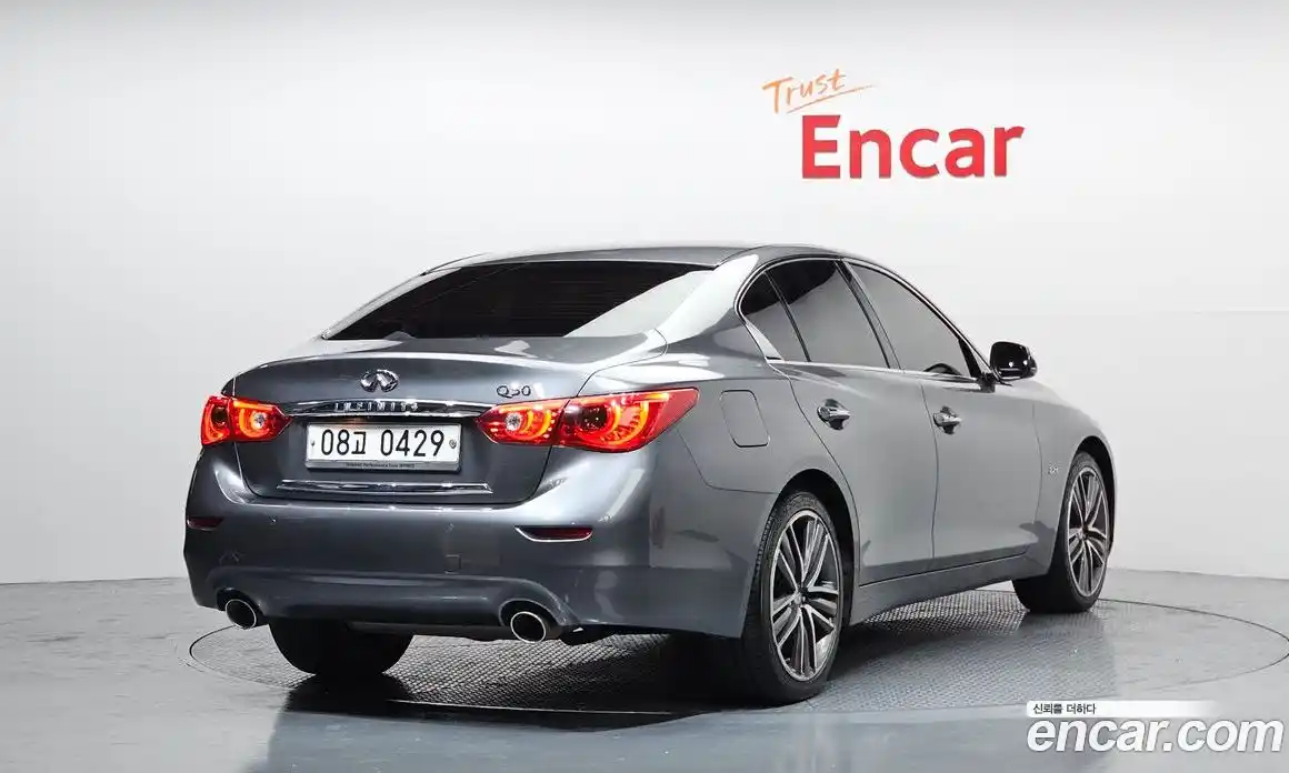 Infiniti Q50 2016 2.1 Автомат в Москве № 270212, фото 2