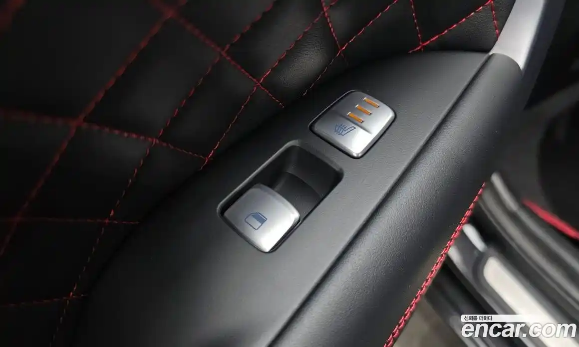 Genesis G70 2019 3.3 Автомат в Москве № 27762, фото 19