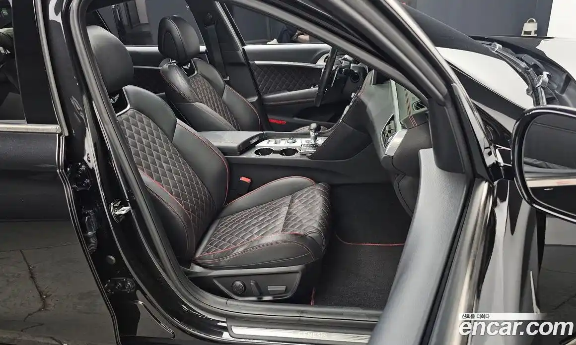 Genesis G70 2019 3.3 Автомат в Москве № 27762, фото 2