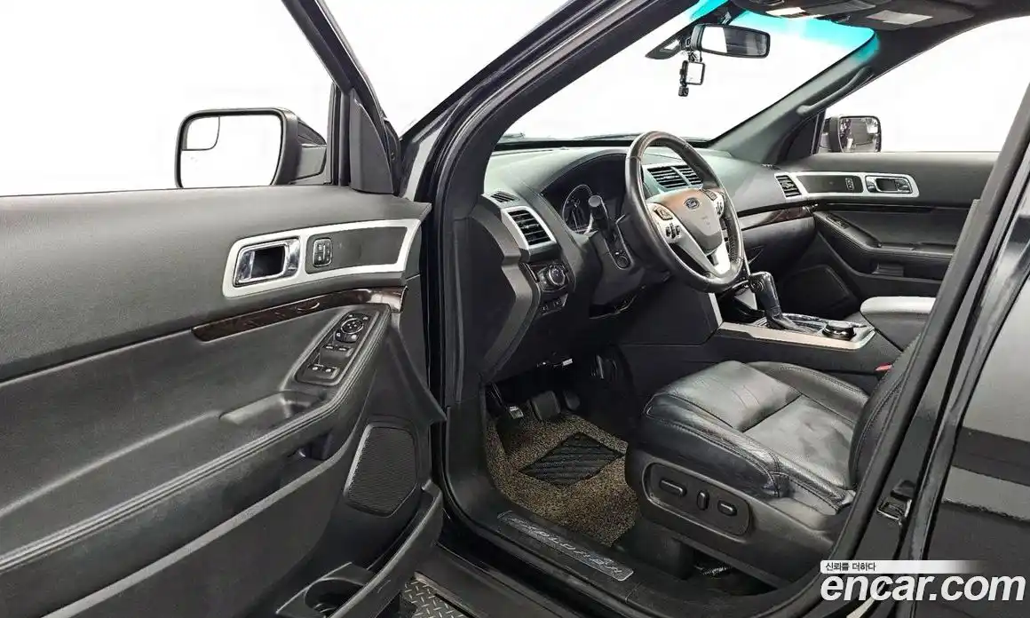 Ford Explorer 2015 3.5 Автомат в Москве № 280949, фото 10