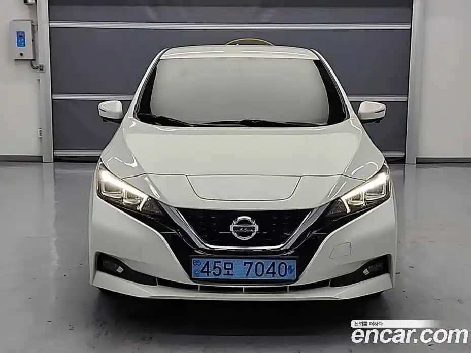 Nissan Leaf 2019 1.0 Автомат в Москве № 285071, фото 2
