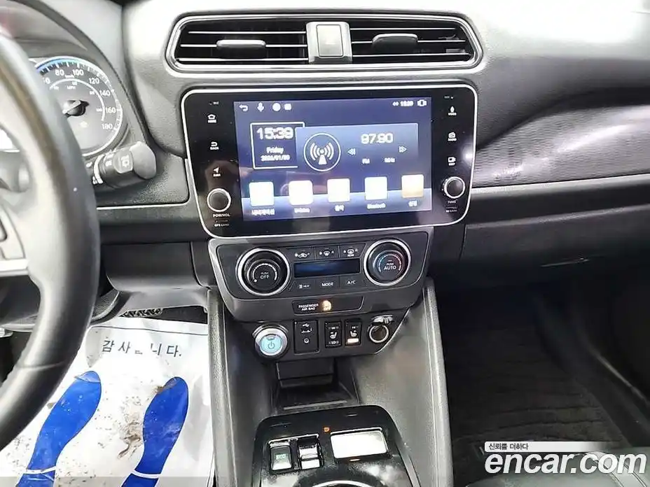 Nissan Leaf 2019 1.0 Автомат в Москве № 285071, фото 10