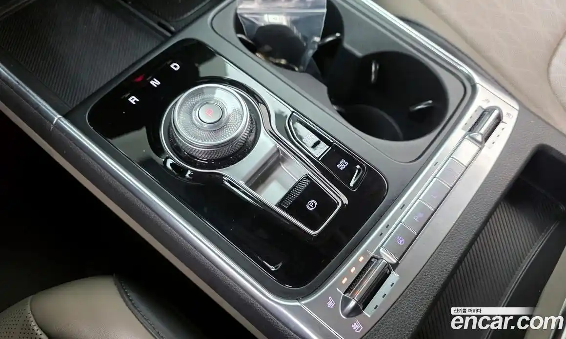 Kia Canival 2024 2.2 Автомат в Москве № 285914, фото 20