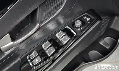 SsangYong Korando 2022 1.5 Автомат в Москве № 28624, миниатюра 3