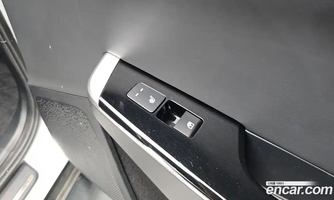 Kia EV6 2023 0.1 Автомат в Москве № 286625, фото 2