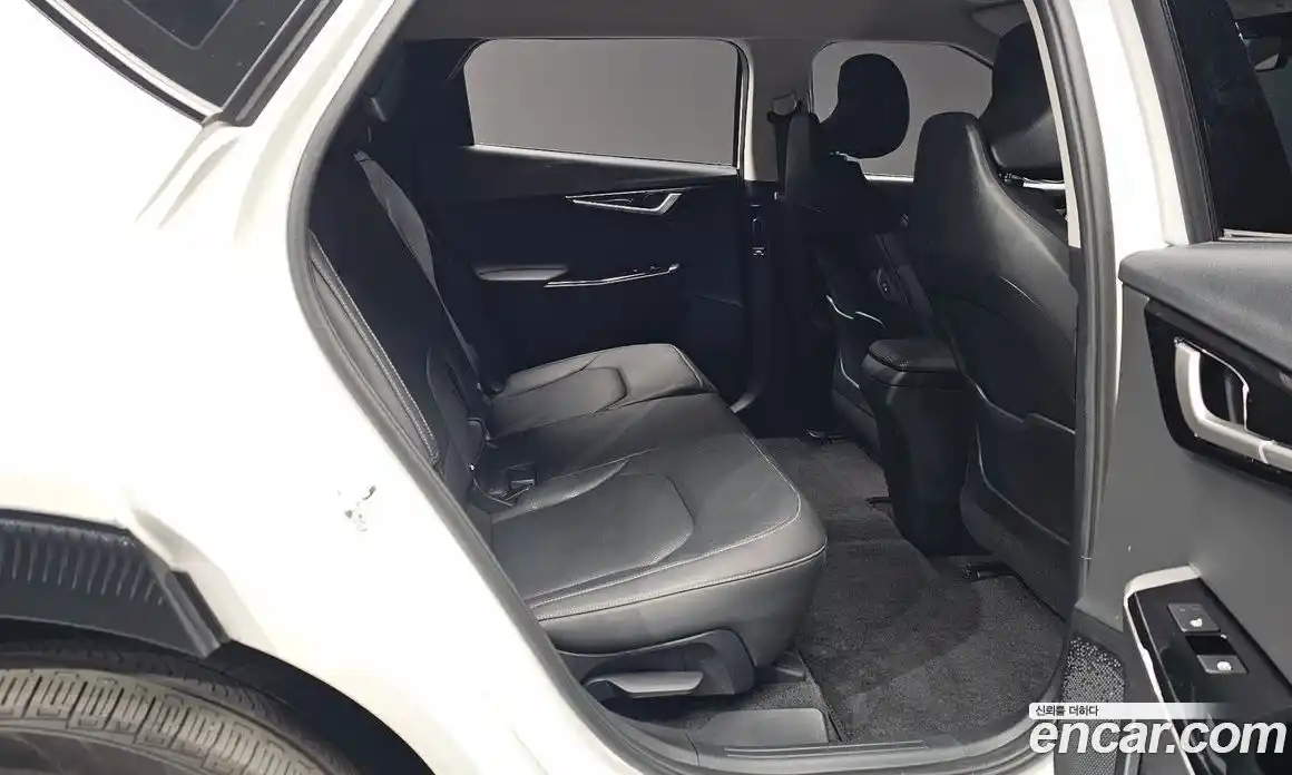 Kia EV6 2023 0.1 Автомат в Москве № 286625, фото 5