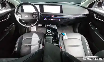 Kia EV6 2023 0.1 Автомат в Москве № 286625, миниатюра 8