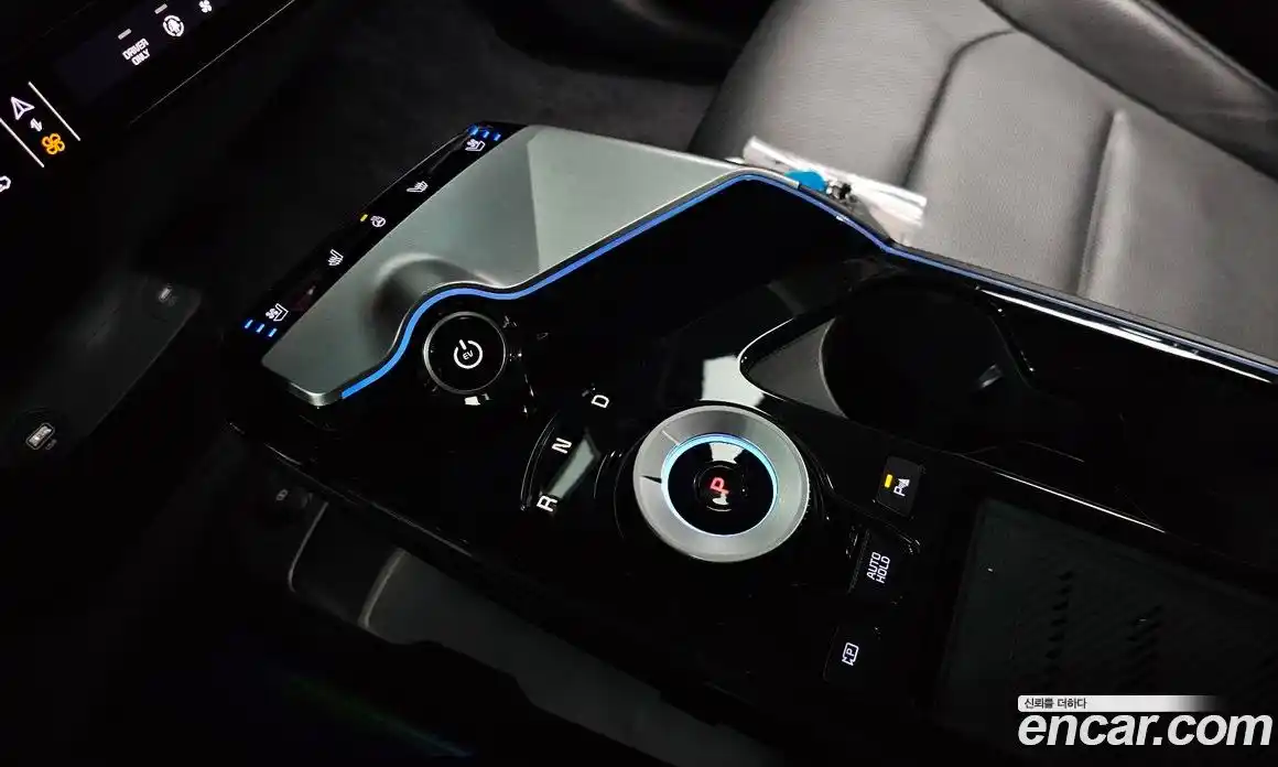 Kia EV6 2023 0.1 Автомат в Москве № 286625, фото 10