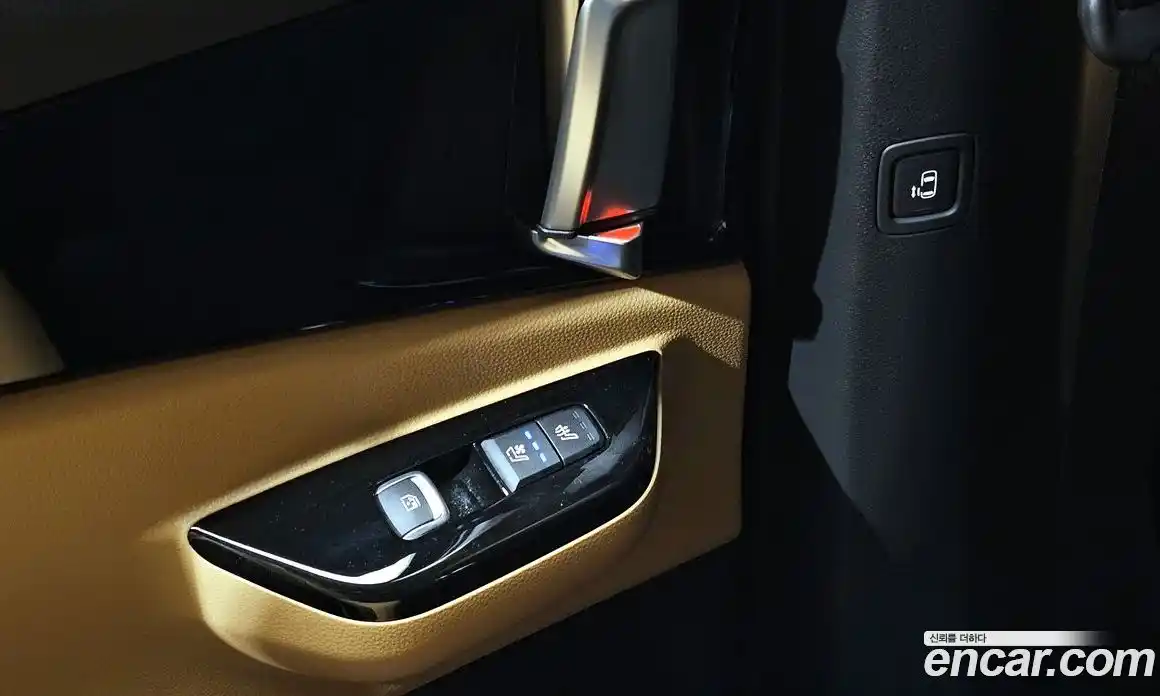 Kia Canival 2023 2.2 Автомат в Москве № 286894, фото 17