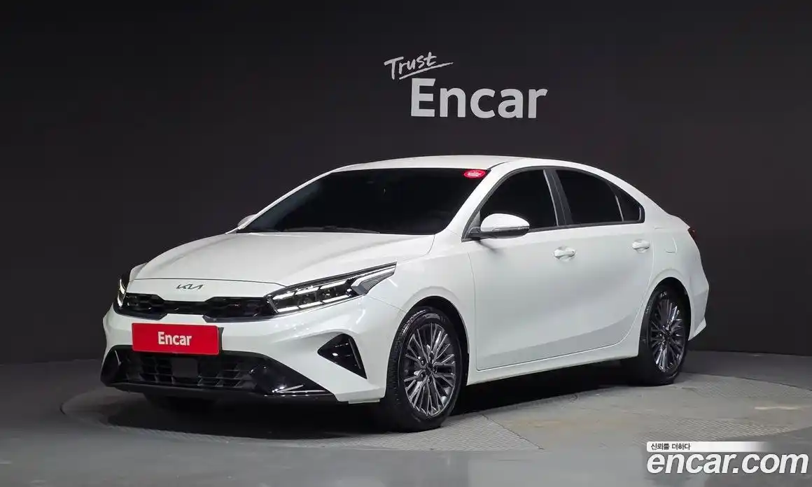 Kia K3 2023 1.6 Автомат в Москве № 287087, фото 1