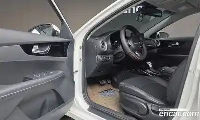 Kia K3 2023 1.6 Автомат в Москве № 287087, миниатюра 11