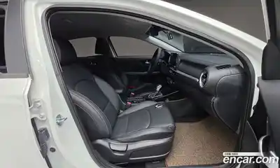 Kia K3 2023 1.6 Автомат в Москве № 287087, миниатюра 10