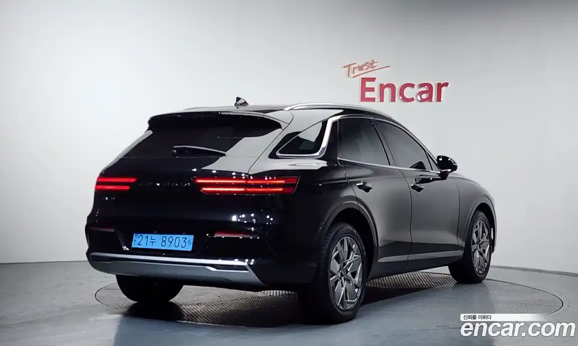 Genesis GV70 2022 0.1 Автомат в Москве № 288904, фото 3