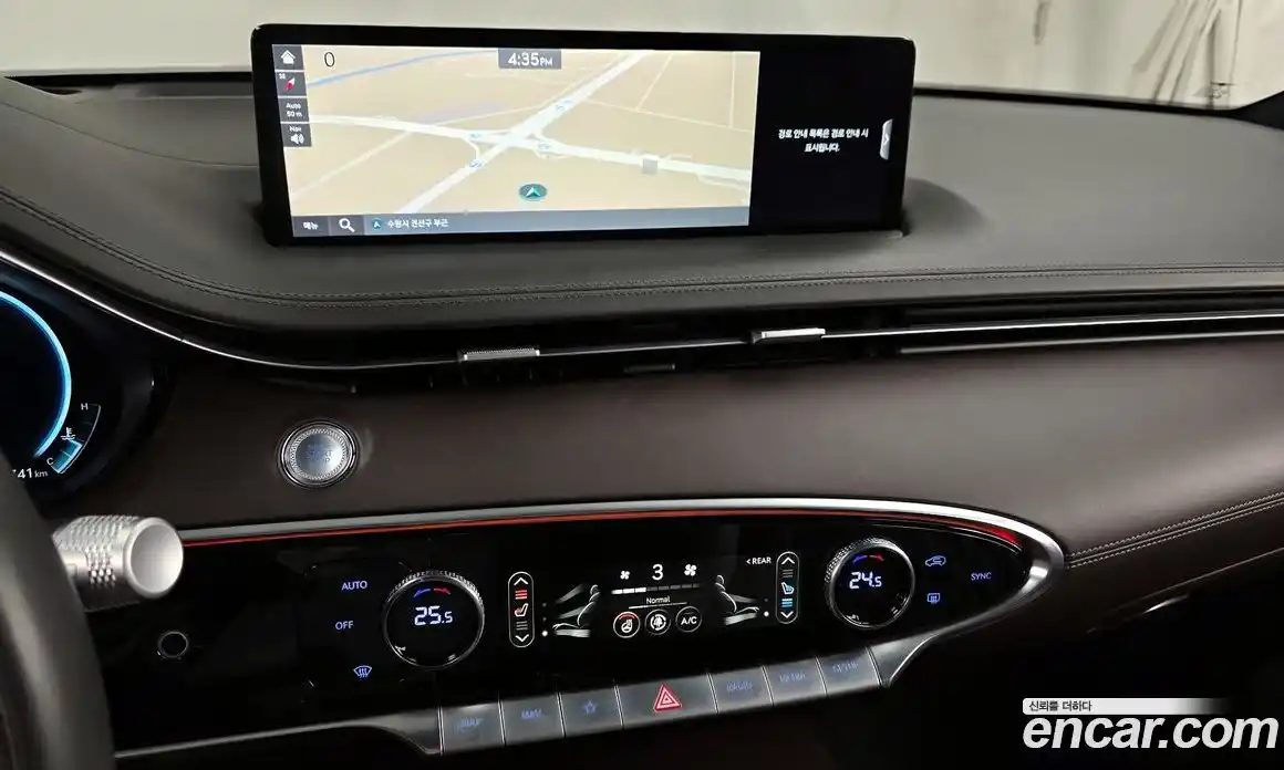 Genesis GV70 2021 2.5 Автомат в Москве № 289074, фото 13