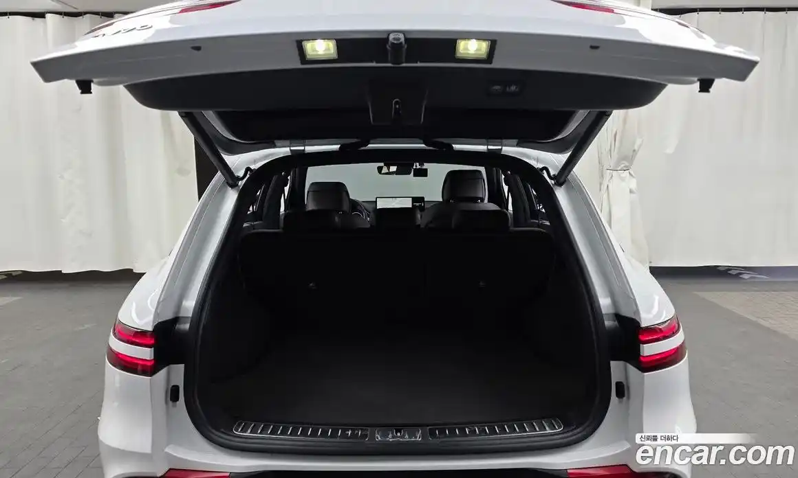 Genesis GV70 2021 2.5 Автомат в Москве № 289074, фото 2