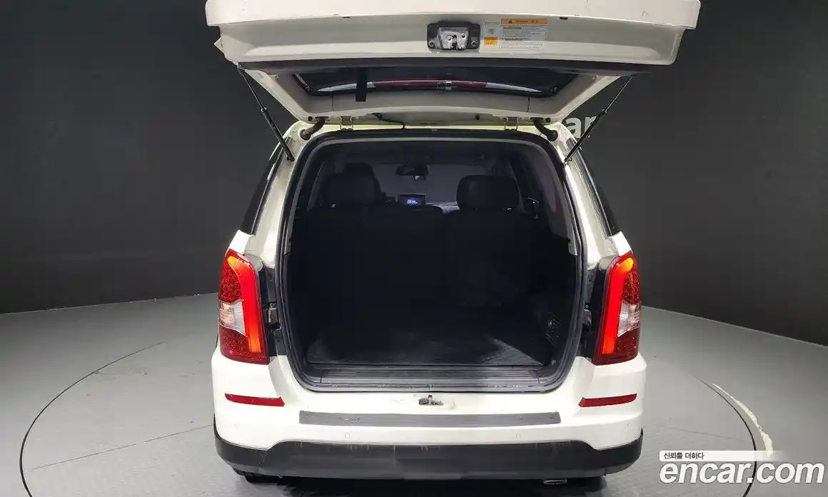 SsangYong Rexton 2016 2.2 Автомат в Москве № 30167, фото 6