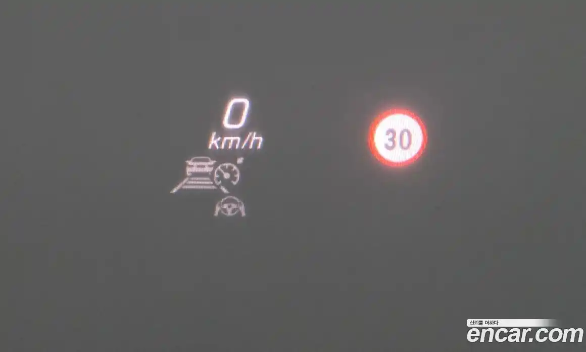 Mercedes-Benz E-Class 2023 2.0 Автомат в Москве № 308126, фото 14