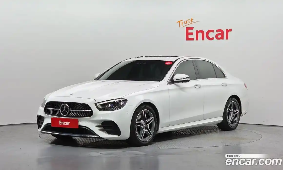 Mercedes-Benz E-Class 2023 2.0 Автомат в Москве № 308126, фото 15