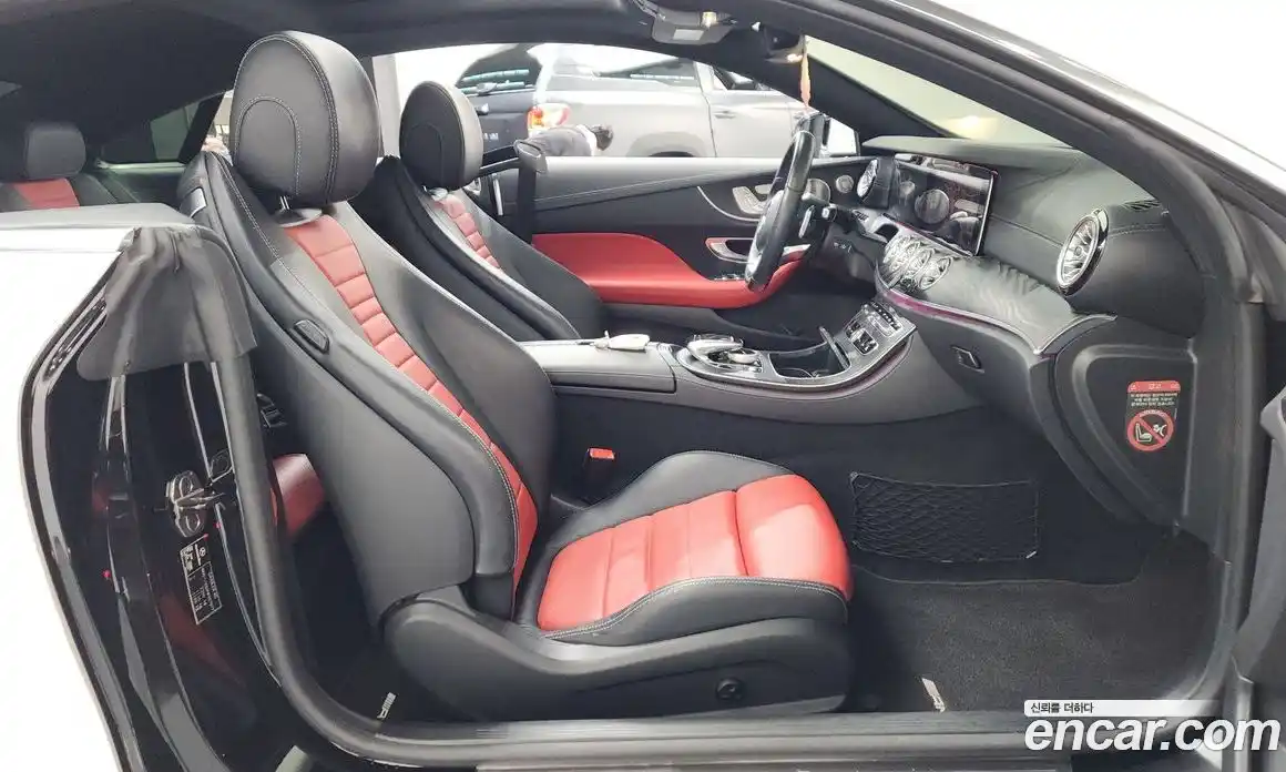 Mercedes-Benz E-Class 2017 1.9 Автомат в Москве № 311182, фото 4