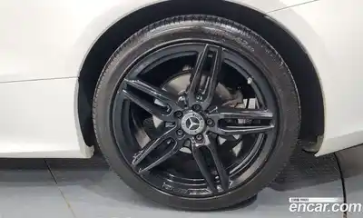 Mercedes-Benz E-Class 2017 1.9 Автомат в Москве № 311182, миниатюра 7