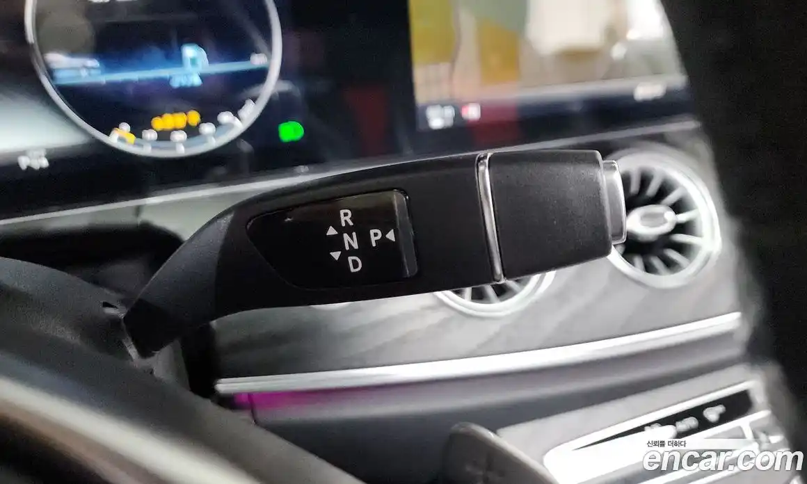 Mercedes-Benz E-Class 2017 1.9 Автомат в Москве № 311182, фото 9