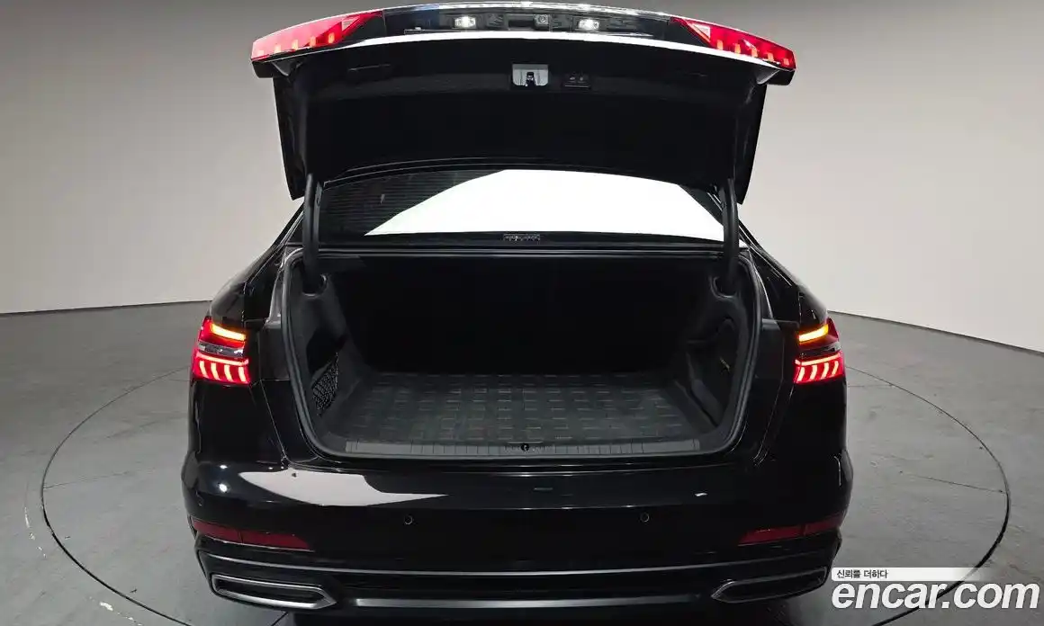 Audi A6 2023 2.0 Автомат в Москве № 311689, фото 18