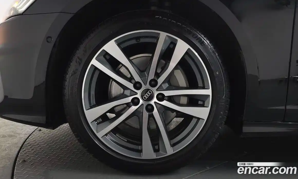 Audi A6 2023 2.0 Автомат в Москве № 311689, фото 6