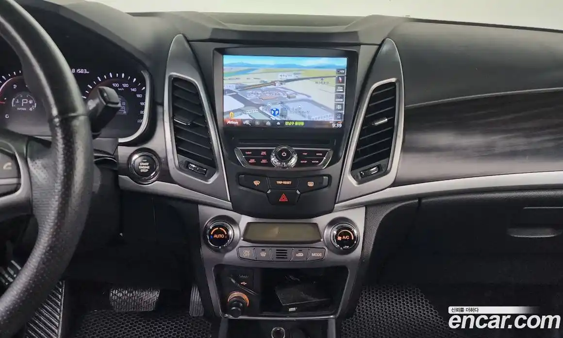 SsangYong Korando 2014 2.0 Автомат в Москве № 32222, фото 16