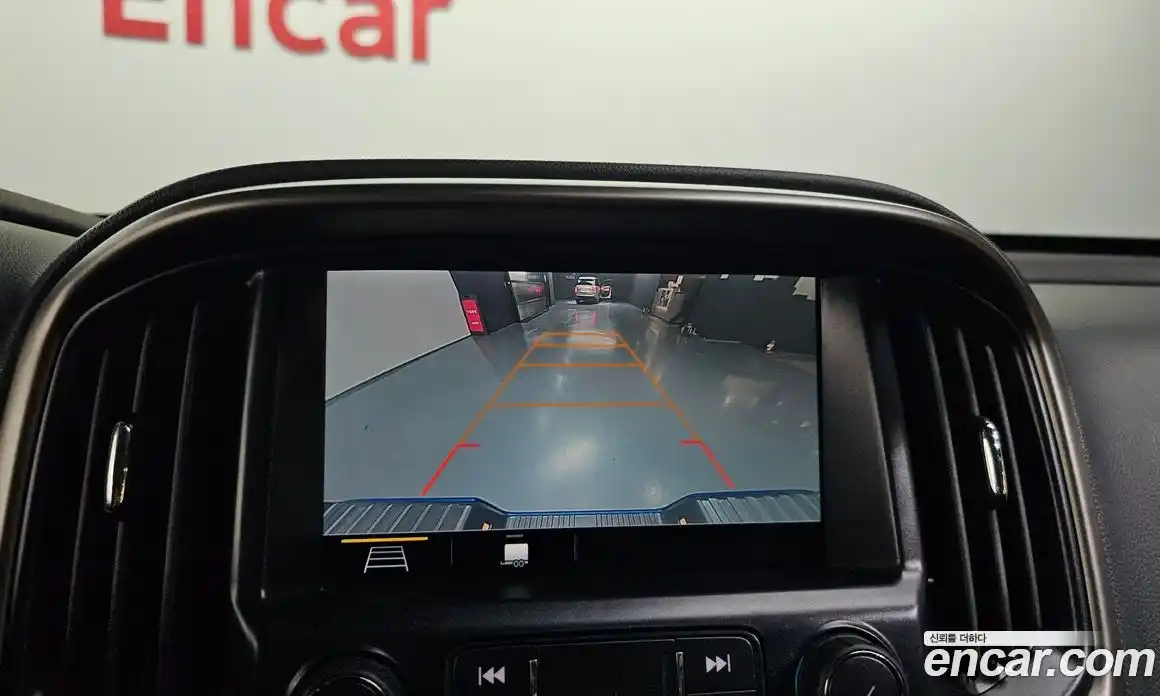 Chevrolet Colorado 2021 3.6 Автомат в Москве № 327063, фото 16