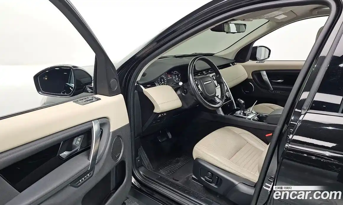 Land Rover Discovery Sport 2020 2.0 Автомат в Москве № 333302, фото 14