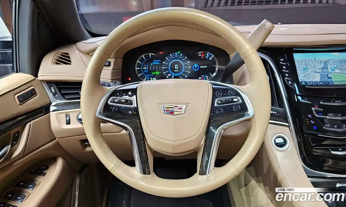 Cadillac Escalade 2019 6.2 Автомат в Москве № 337080, фото 12