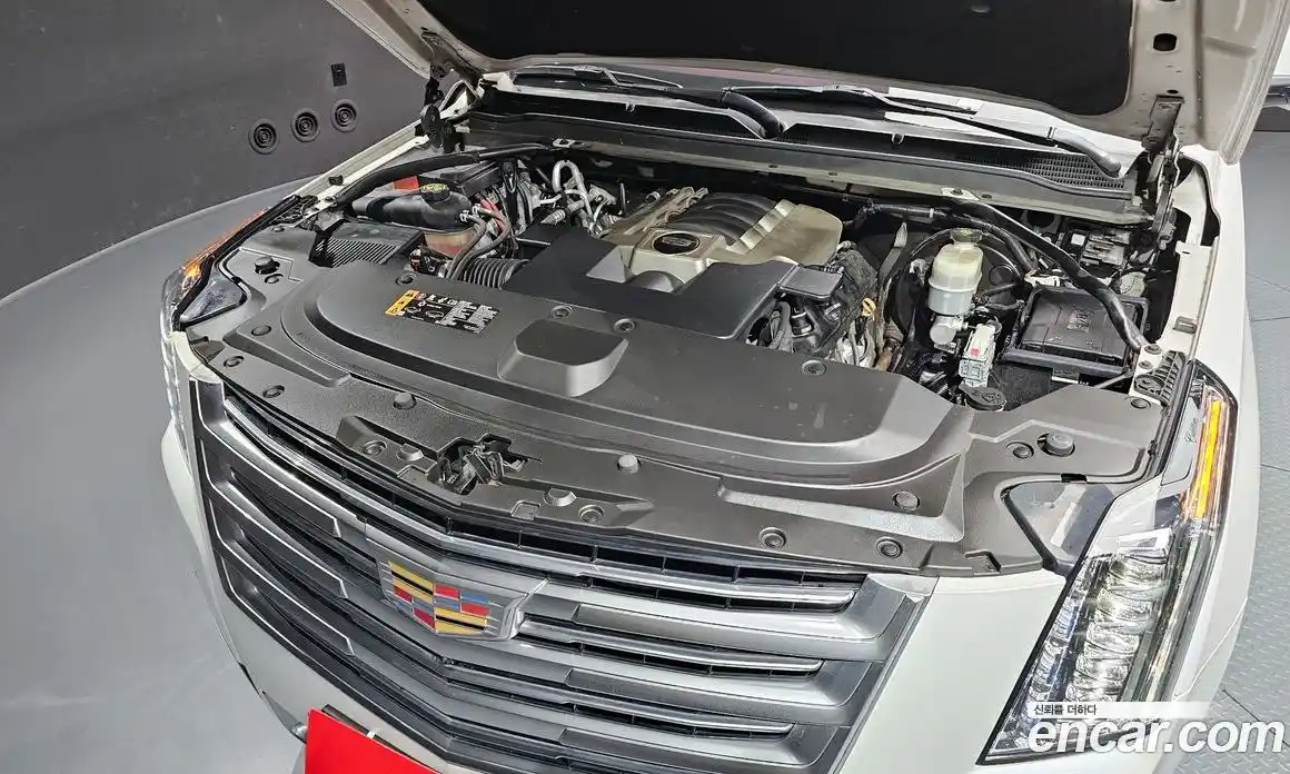 Cadillac Escalade 2019 6.2 Автомат в Москве № 337080, фото 4