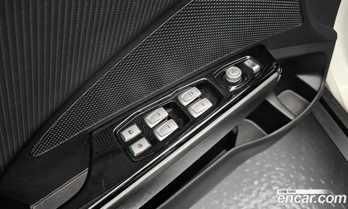 SsangYong TIBOLI 2018 1.6 Автомат в Москве № 34458, фото 11