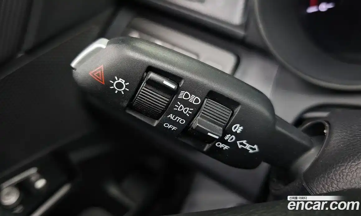 SsangYong TIBOLI 2018 1.6 Автомат в Москве № 34458, фото 2