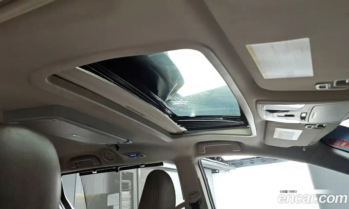 Toyota Sienna 2017 3.5 Автомат в Москве № 360892, фото 19