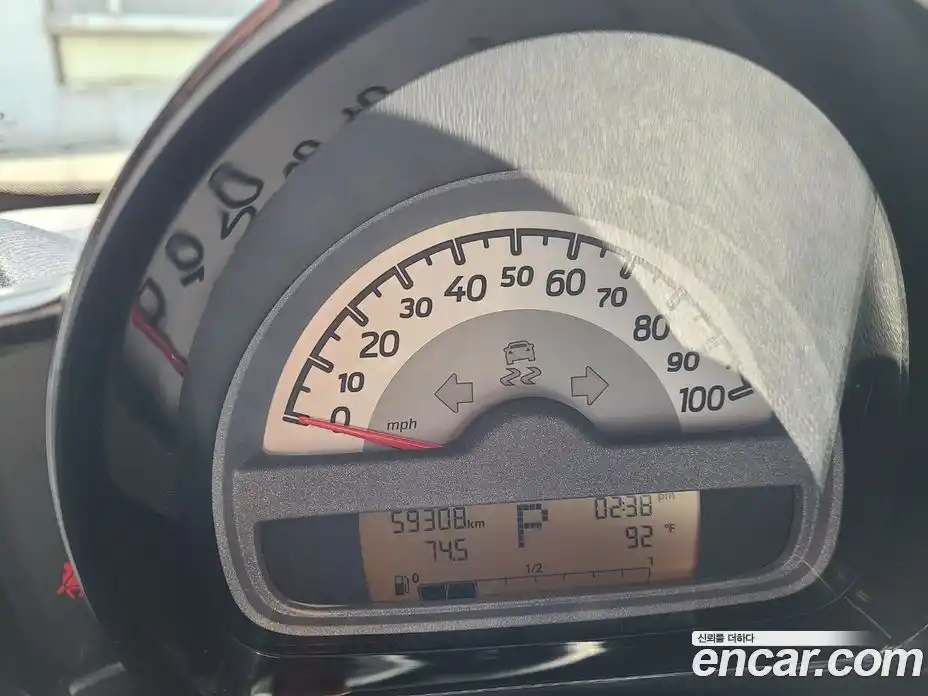 Smart Fortwo 2013 1.0 Автомат в Москве № 361205, фото 20